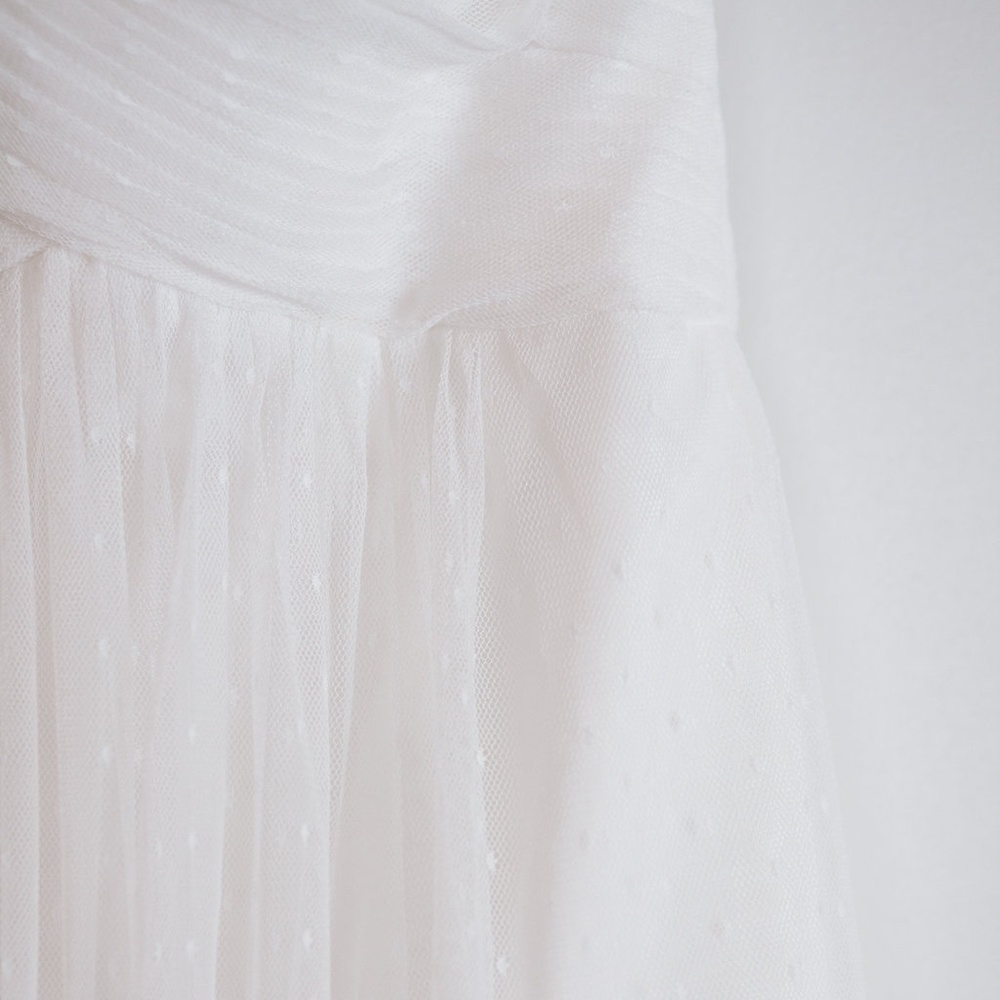 Empire Waist White Wedding Gown - Picture 5 of 6